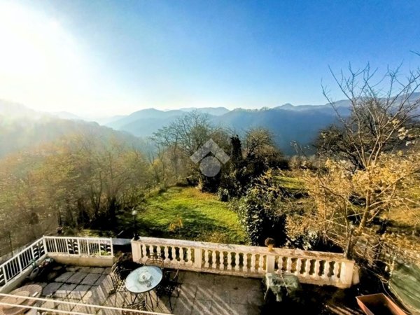 casa indipendente in vendita a Borghetto di Borbera