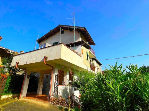 casa indipendente in vendita a Borghetto di Borbera
