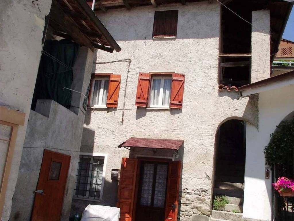 casa indipendente in vendita a Borghetto di Borbera in zona Persi