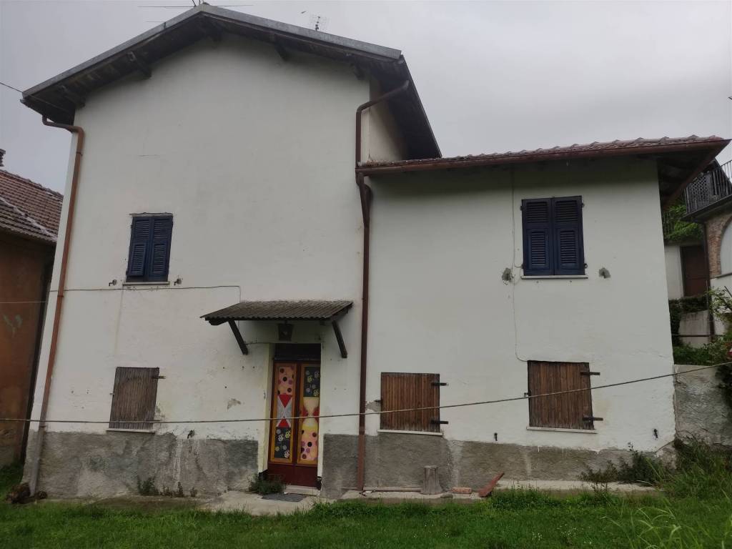 casa indipendente in vendita a Borghetto di Borbera in zona Persi