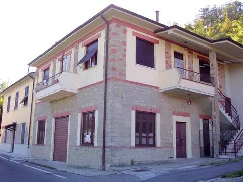 casa indipendente in vendita a Borghetto di Borbera in zona San Martino