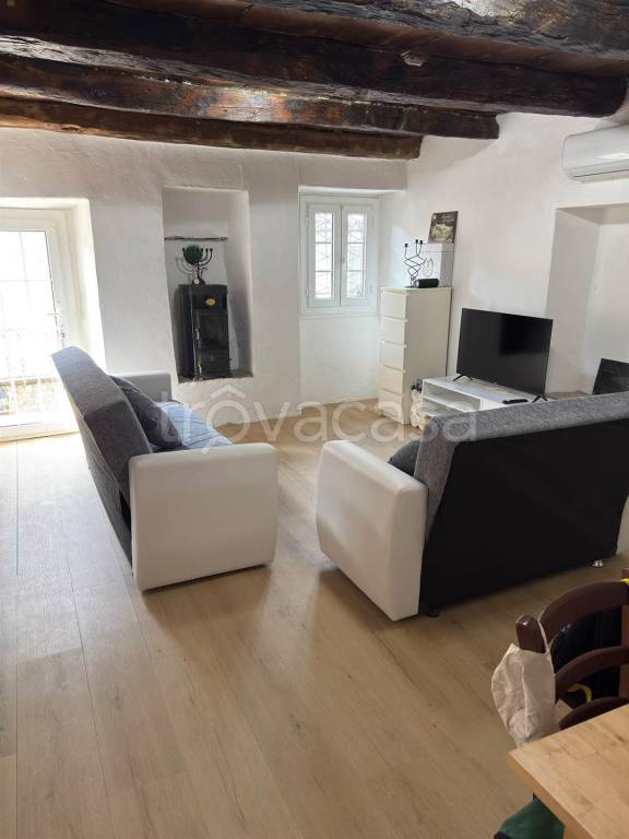 casa indipendente in vendita a Borghetto di Borbera in zona Castel de' Ratti