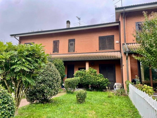 casa indipendente in vendita a Borgoratto Alessandrino
