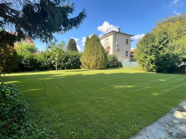 casa indipendente in vendita a Borgoratto Alessandrino