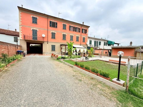 casa indipendente in vendita a Borgoratto Alessandrino