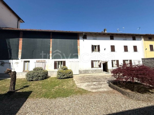casa indipendente in vendita a Borgo San Martino