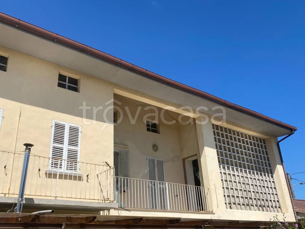 appartamento in vendita a Borgo San Martino