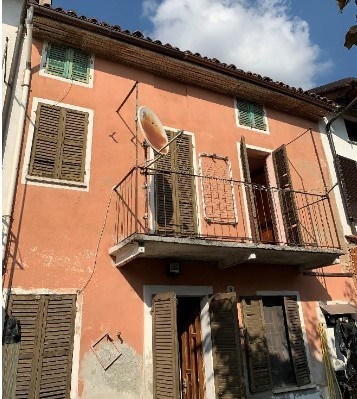 casa indipendente in vendita a Borgo San Martino