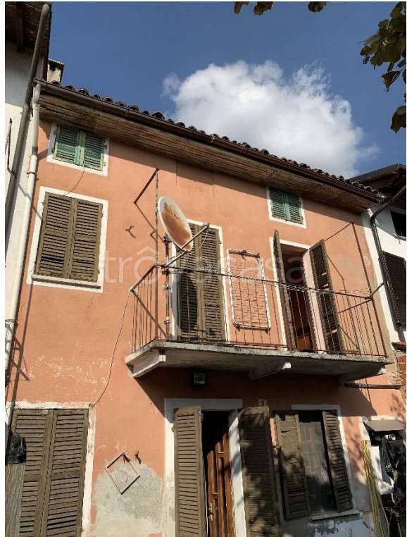 casa indipendente in vendita a Borgo San Martino