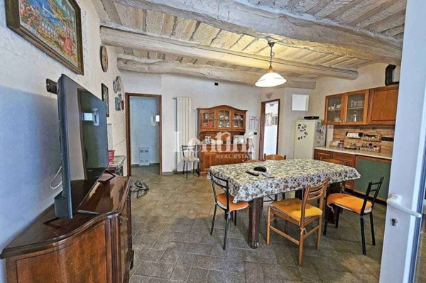 casa indipendente in vendita a Borgo San Martino