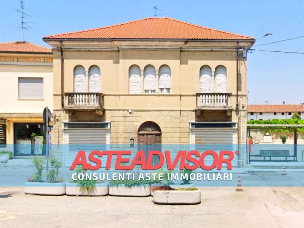 casa indipendente in vendita a Borgo San Martino