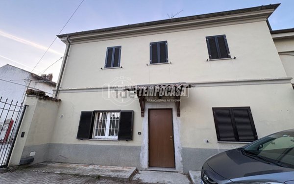 appartamento in vendita a Borgo San Martino