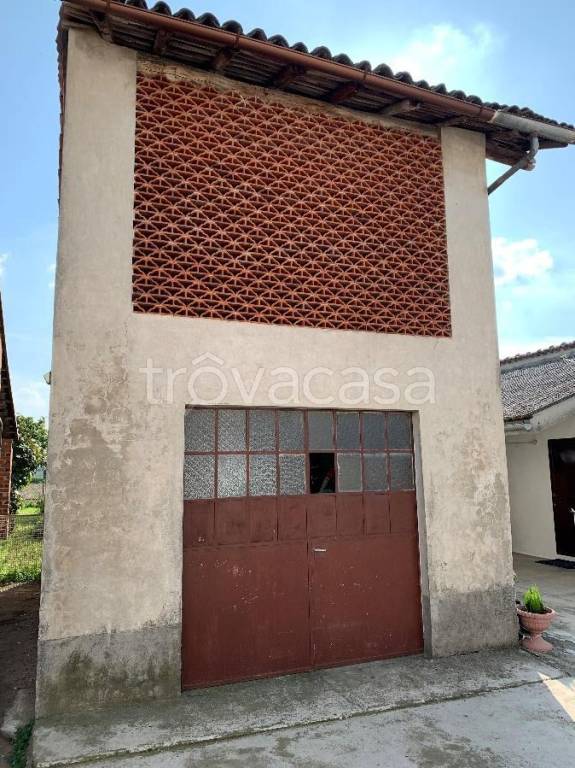 casa indipendente in vendita a Borgo San Martino