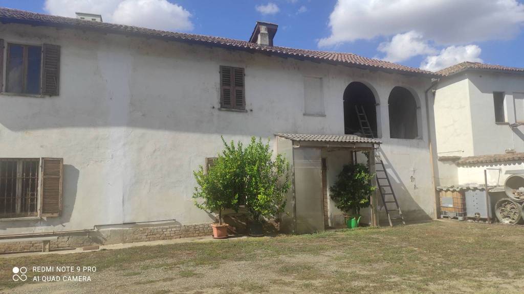 casa indipendente in vendita a Bosco Marengo in zona Quattro Cascine