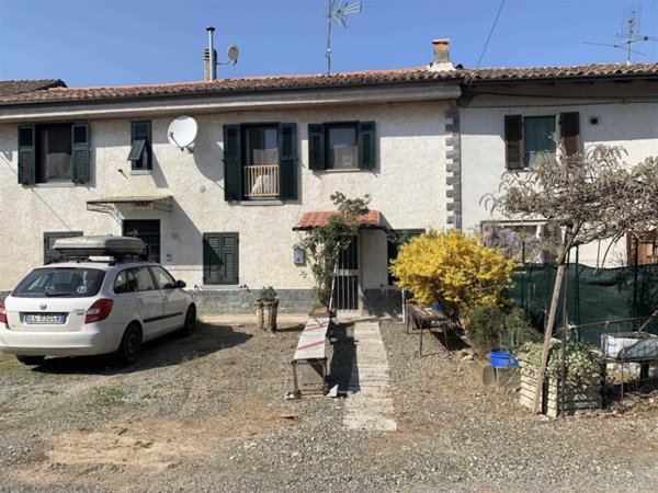 casa semindipendente in vendita a Bosco Marengo in zona Levata