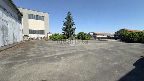 capannone in vendita a Bosco Marengo