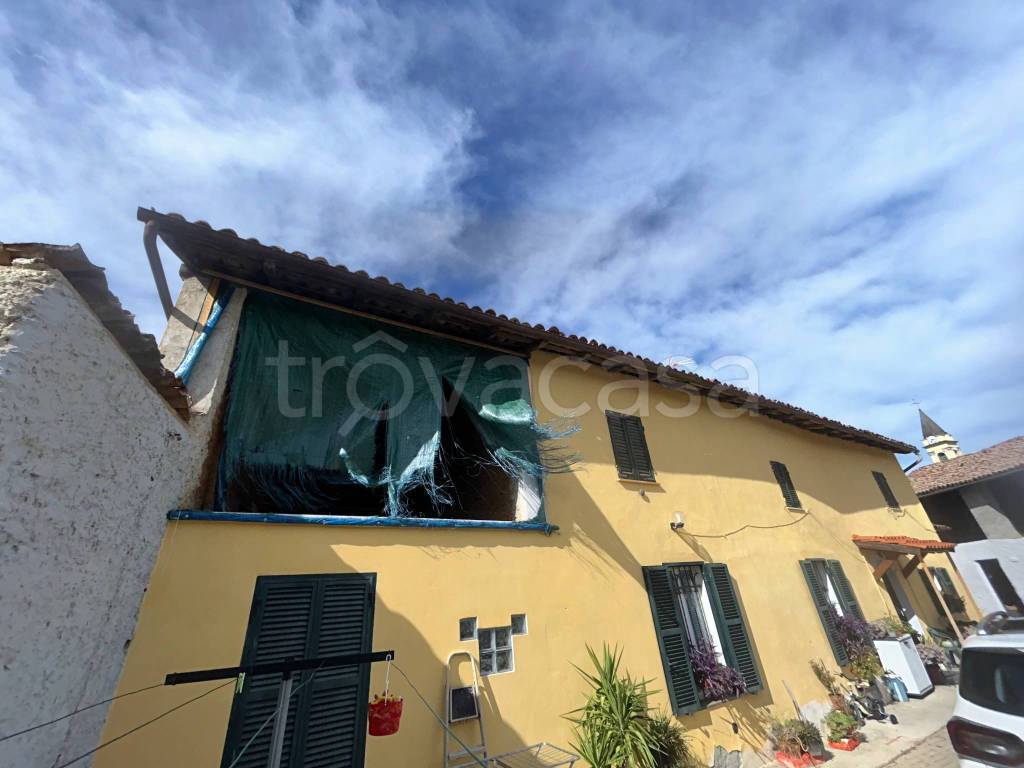 casa indipendente in vendita a Bosco Marengo in zona Quattro Cascine