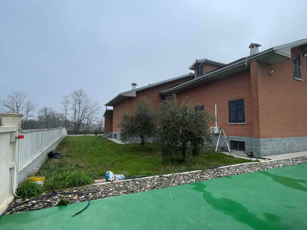 casa indipendente in vendita a Bosco Marengo