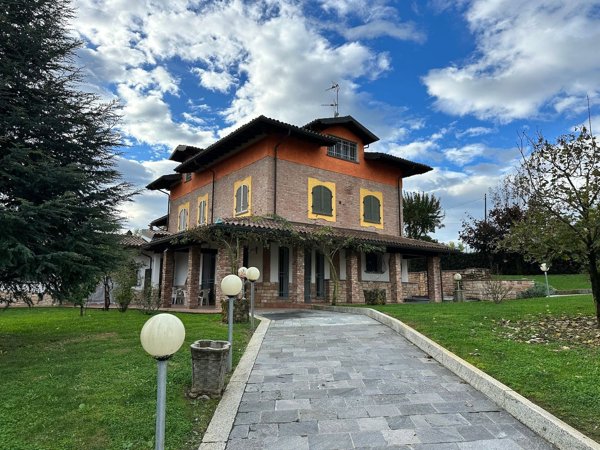 casa indipendente in vendita a Bosco Marengo in zona Pollastra