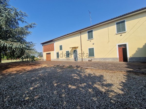 casa indipendente in vendita a Bosco Marengo in zona Levata