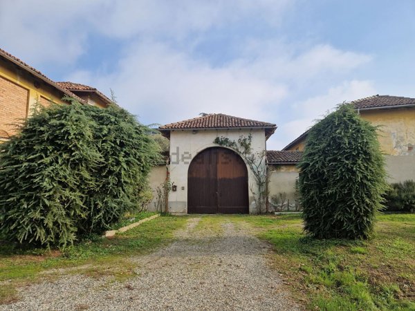 casa indipendente in vendita a Bosco Marengo in zona Pollastra