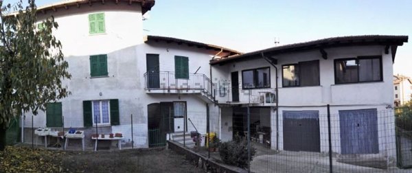 casa indipendente in vendita a Bosio