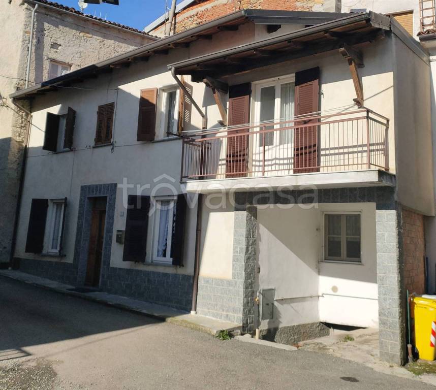 casa indipendente in vendita a Bosio in zona Costa San Stefano