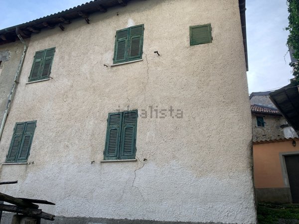 appartamento in vendita a Bosio