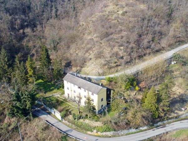 casa indipendente in vendita a Bosio