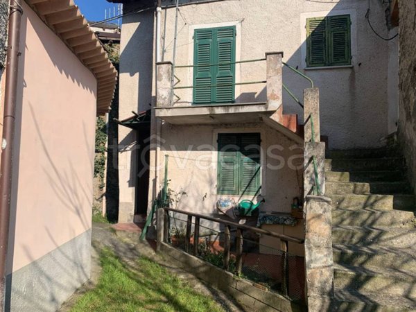 casa indipendente in vendita a Bosio in zona Serra