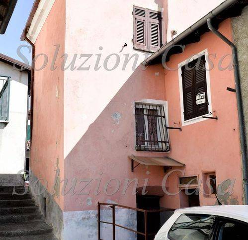 casa indipendente in vendita a Bosio