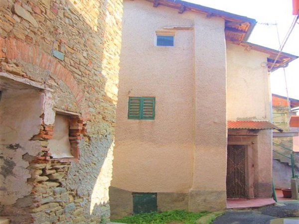 casa indipendente in vendita a Bosio