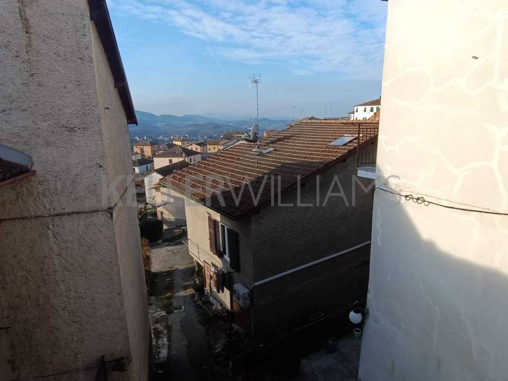 appartamento in vendita a Bosio in zona Serra