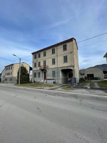 casa indipendente in vendita a Brignano-Frascata