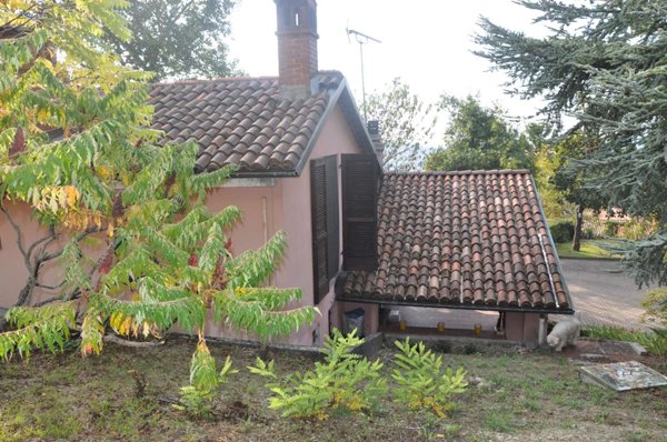 casa indipendente in vendita a Brignano-Frascata