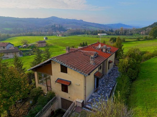 casa indipendente in vendita a Brignano-Frascata