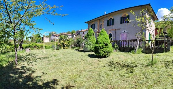 casa indipendente in vendita a Brignano-Frascata