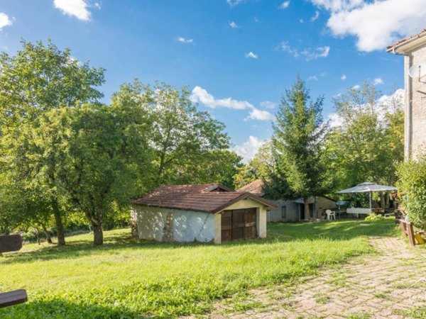 casa indipendente in vendita a Cabella Ligure