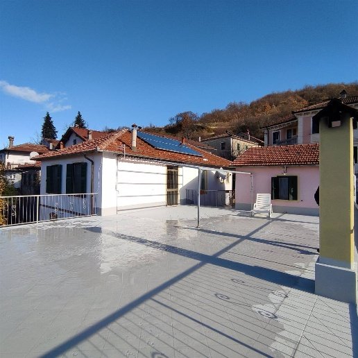 appartamento in vendita a Cabella Ligure