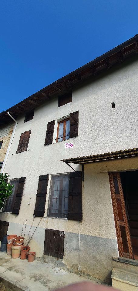 casa indipendente in vendita a Camagna Monferrato