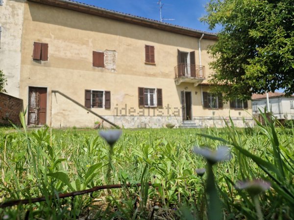 quadrivano in vendita a Camagna Monferrato