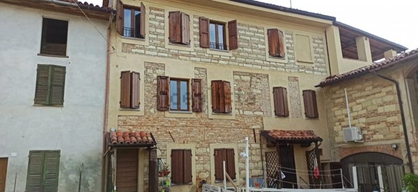 quadrivano in vendita a Camagna Monferrato