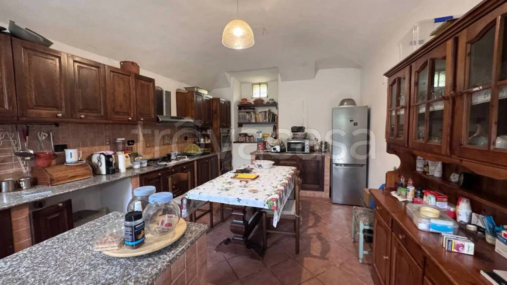 casa indipendente in vendita a Camagna Monferrato in zona Stramba