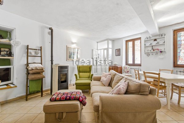 casa indipendente in vendita a Camagna Monferrato