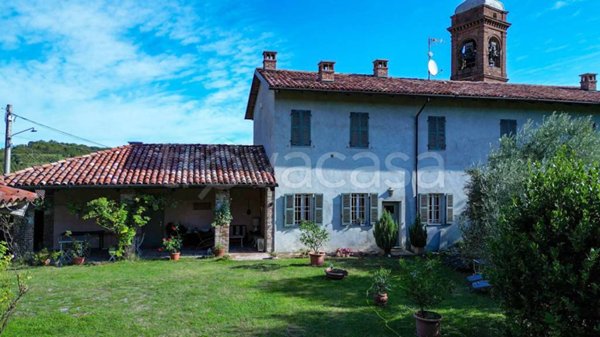casa indipendente in vendita a Camino