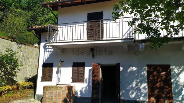 casa indipendente in vendita a Camino