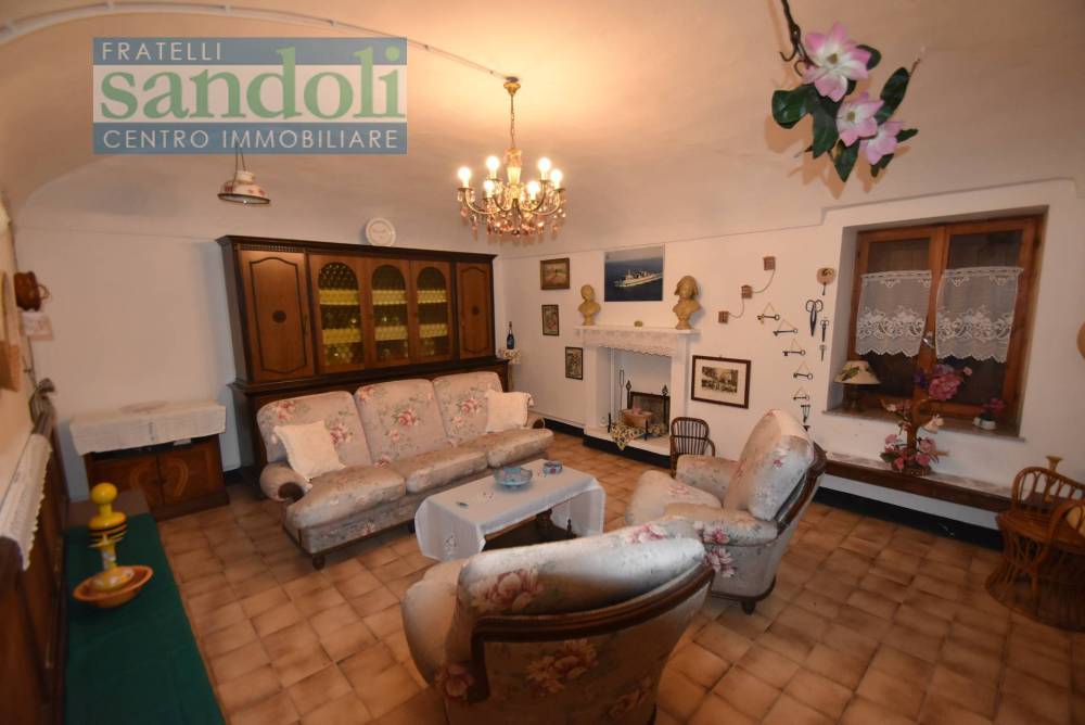 casa indipendente in vendita a Camino