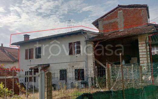 casa indipendente in vendita a Camino