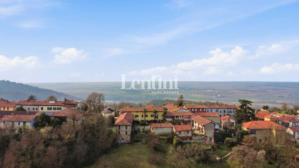 casa indipendente in vendita a Camino