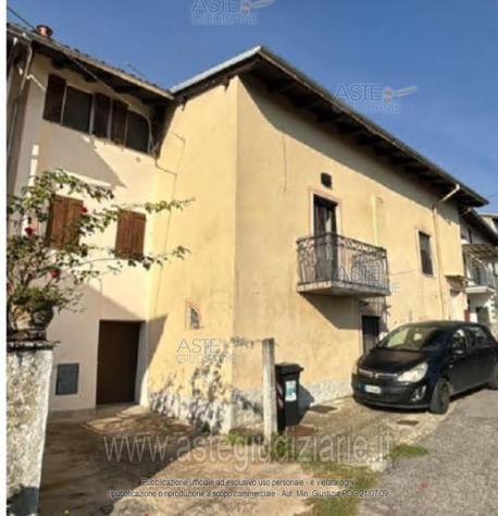 appartamento in vendita a Camino